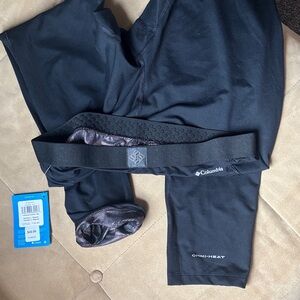 Columbia Black Omni-Heat thermal bottoms